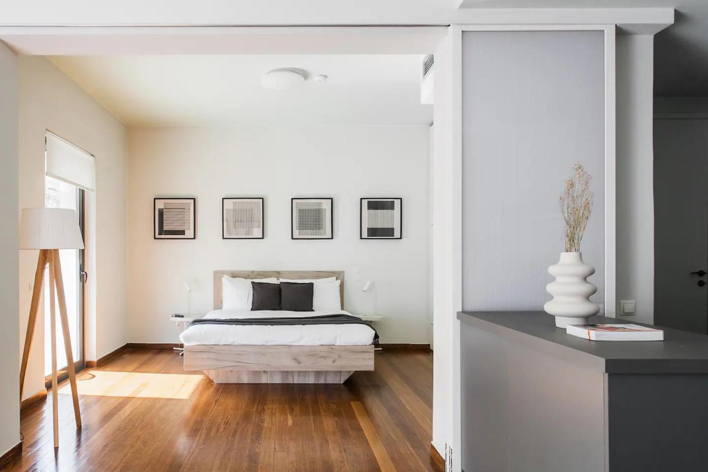 Ferienwohnung The Hill By Zoia Living Athen Exterior foto