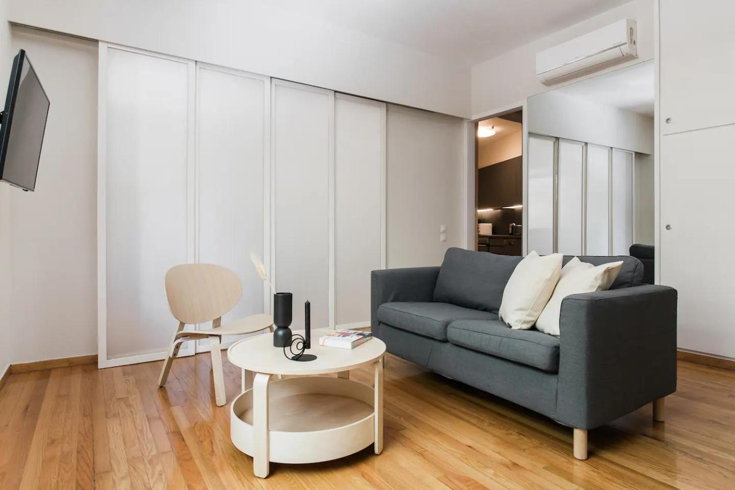 Ferienwohnung The Hill By Zoia Living Athen Exterior foto