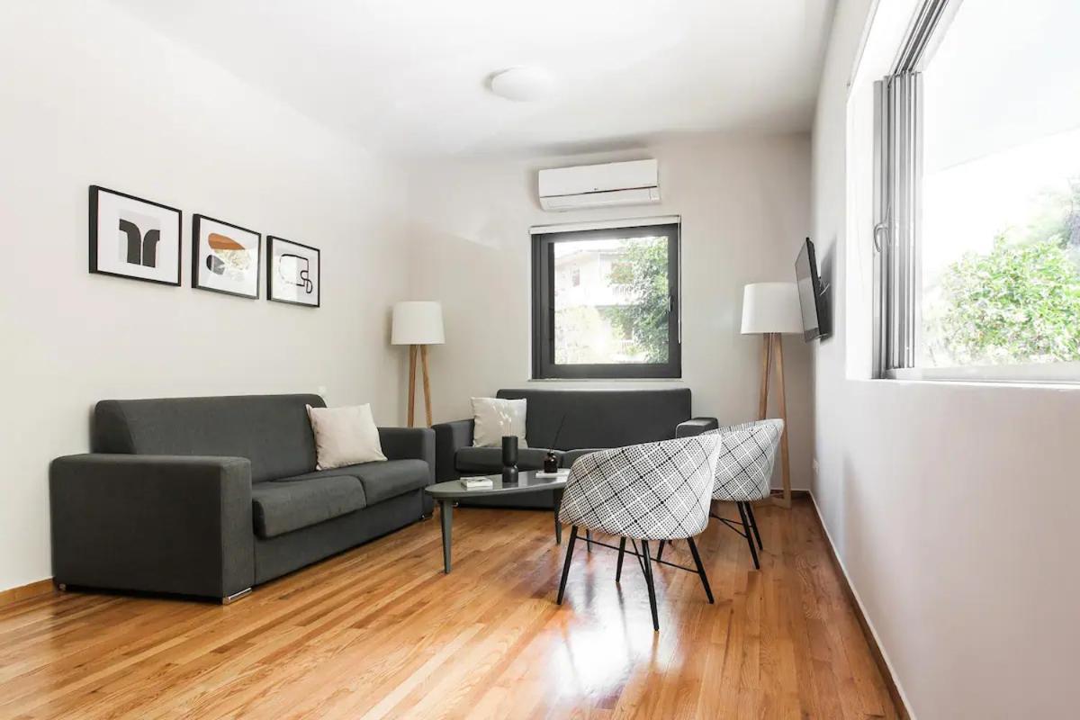 Ferienwohnung The Hill By Zoia Living Athen Exterior foto
