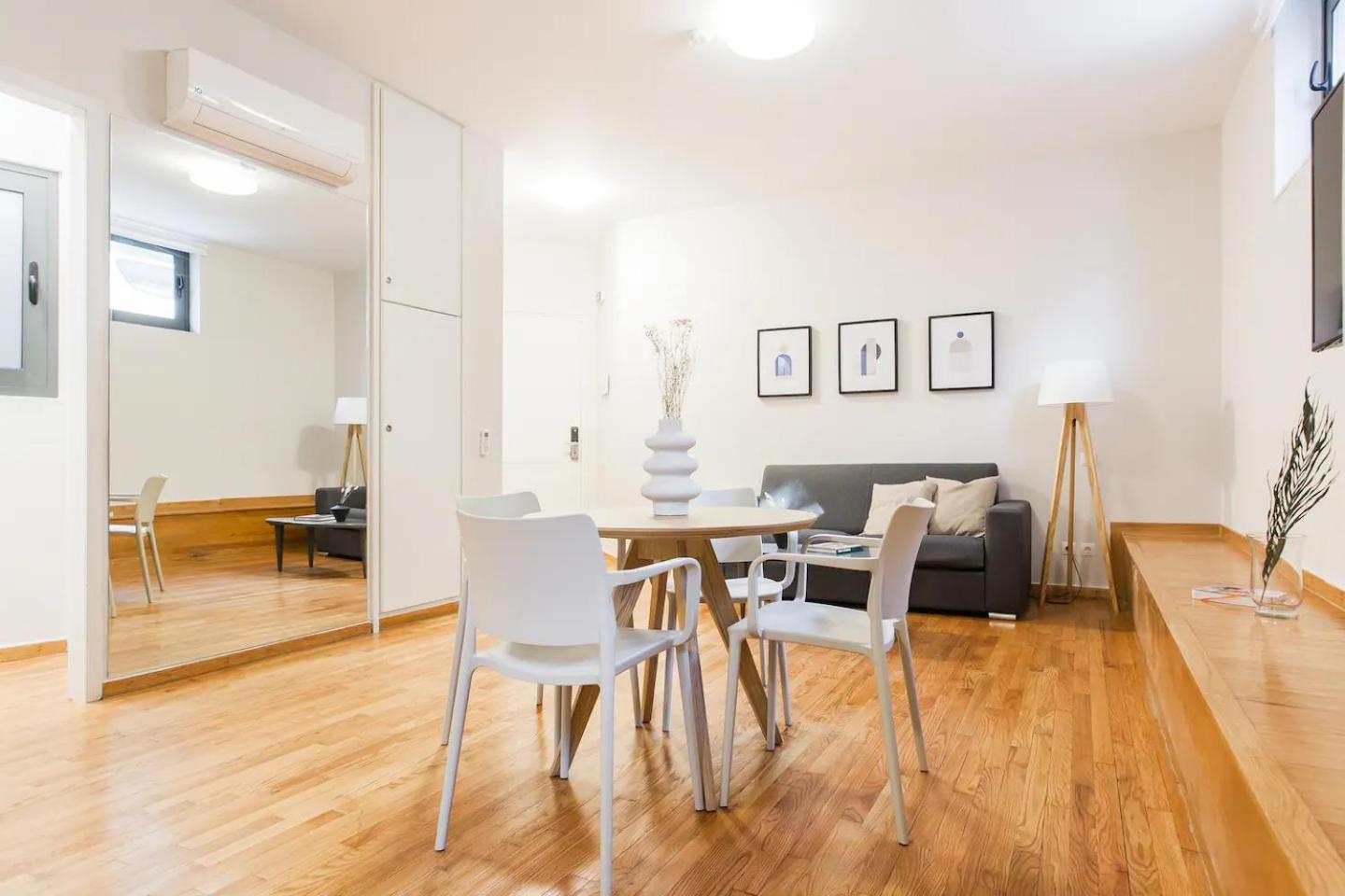 Ferienwohnung The Hill By Zoia Living Athen Exterior foto
