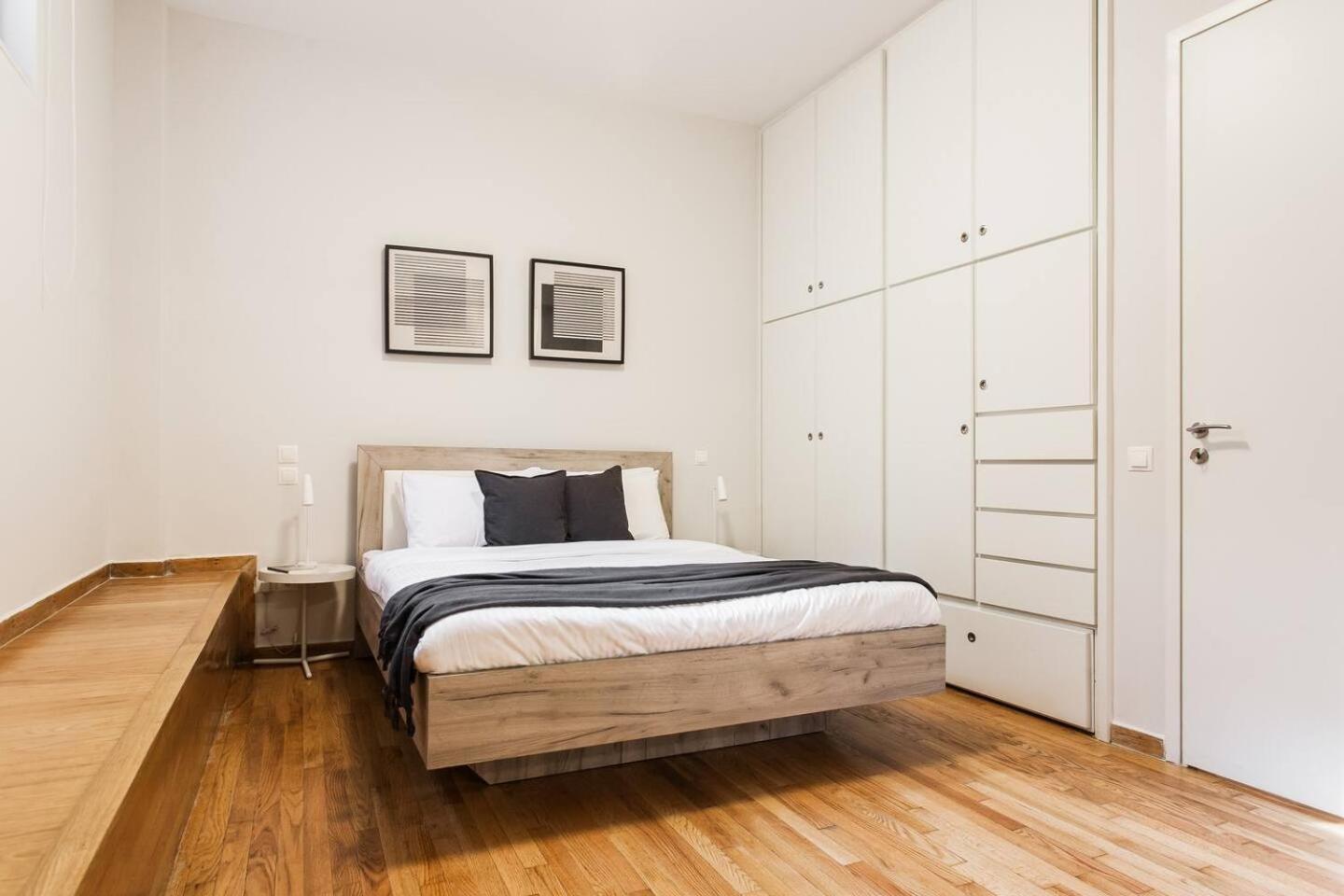 Ferienwohnung The Hill By Zoia Living Athen Exterior foto